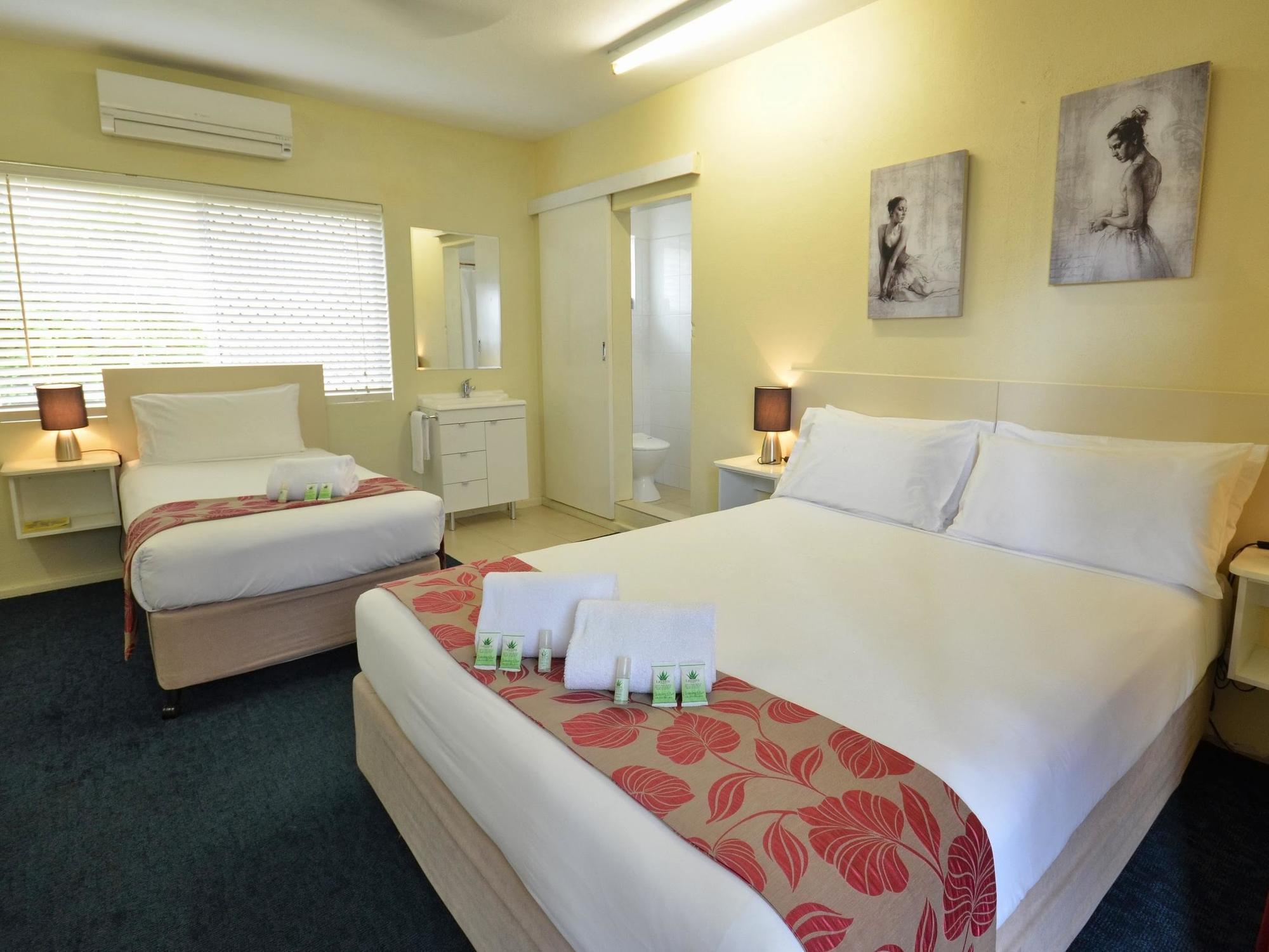 International Lodge Motel Макай Екстериор снимка