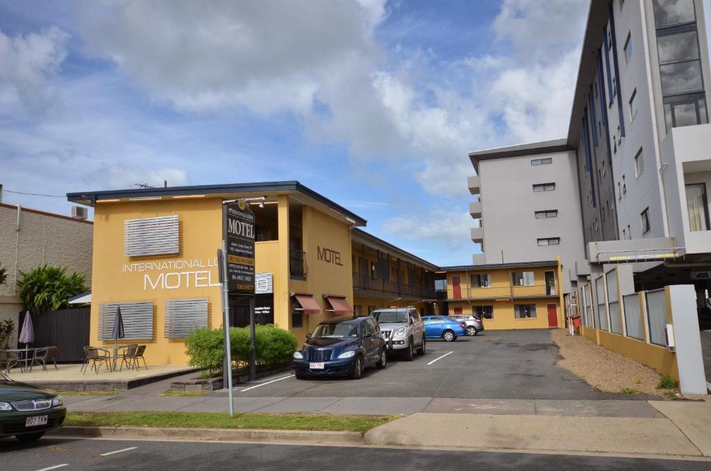 International Lodge Motel Макай Екстериор снимка