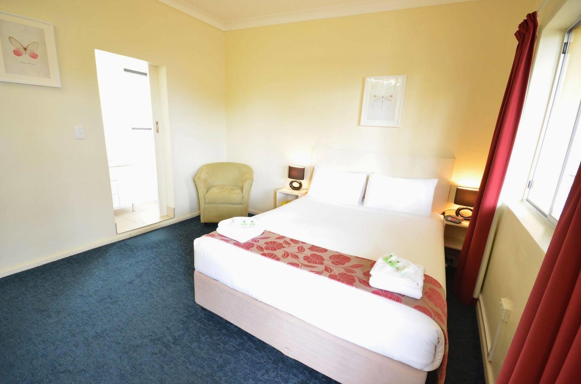 International Lodge Motel Макай Екстериор снимка